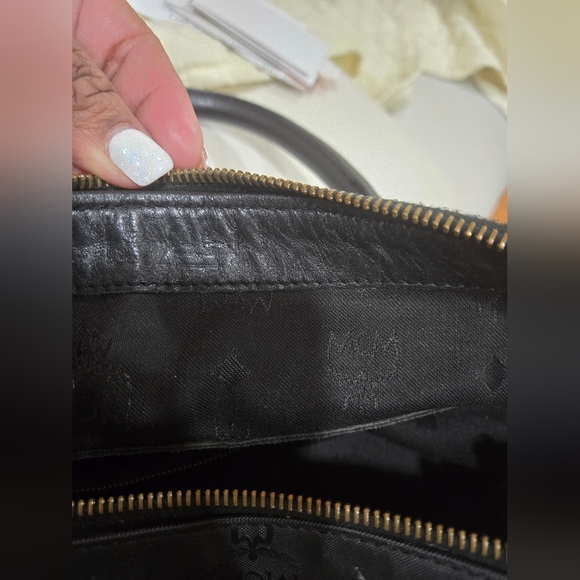 MCM BLACK NYLON BOSTON BAG-AUTHENTIC - Picture 15 of 16